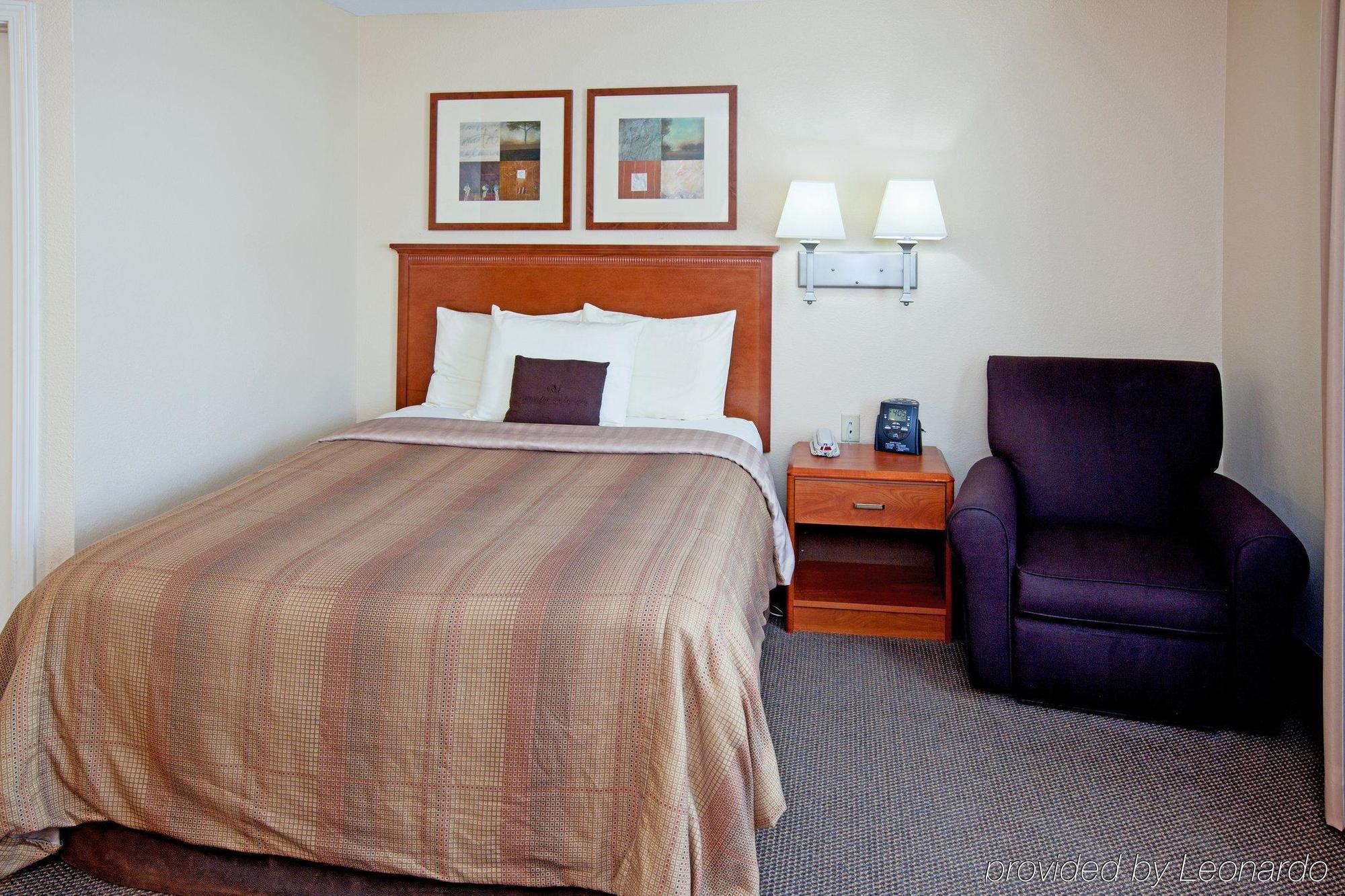 Hotel Candlewood Airport By Ihg Louisville
